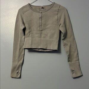 Gray Long Sleeve Henley Crop Top